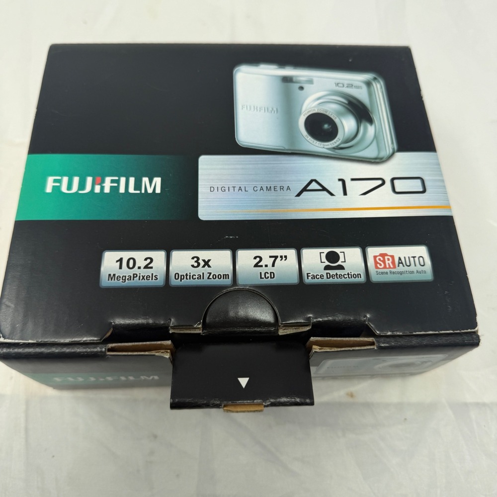 Fujifilm FinePix A170 Digital Camera 10.2MP 3x Zoom Silver FX-A170S-US C New